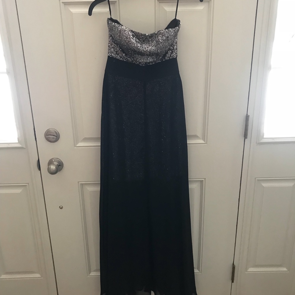 Prom dress. Two layers. Looks great on